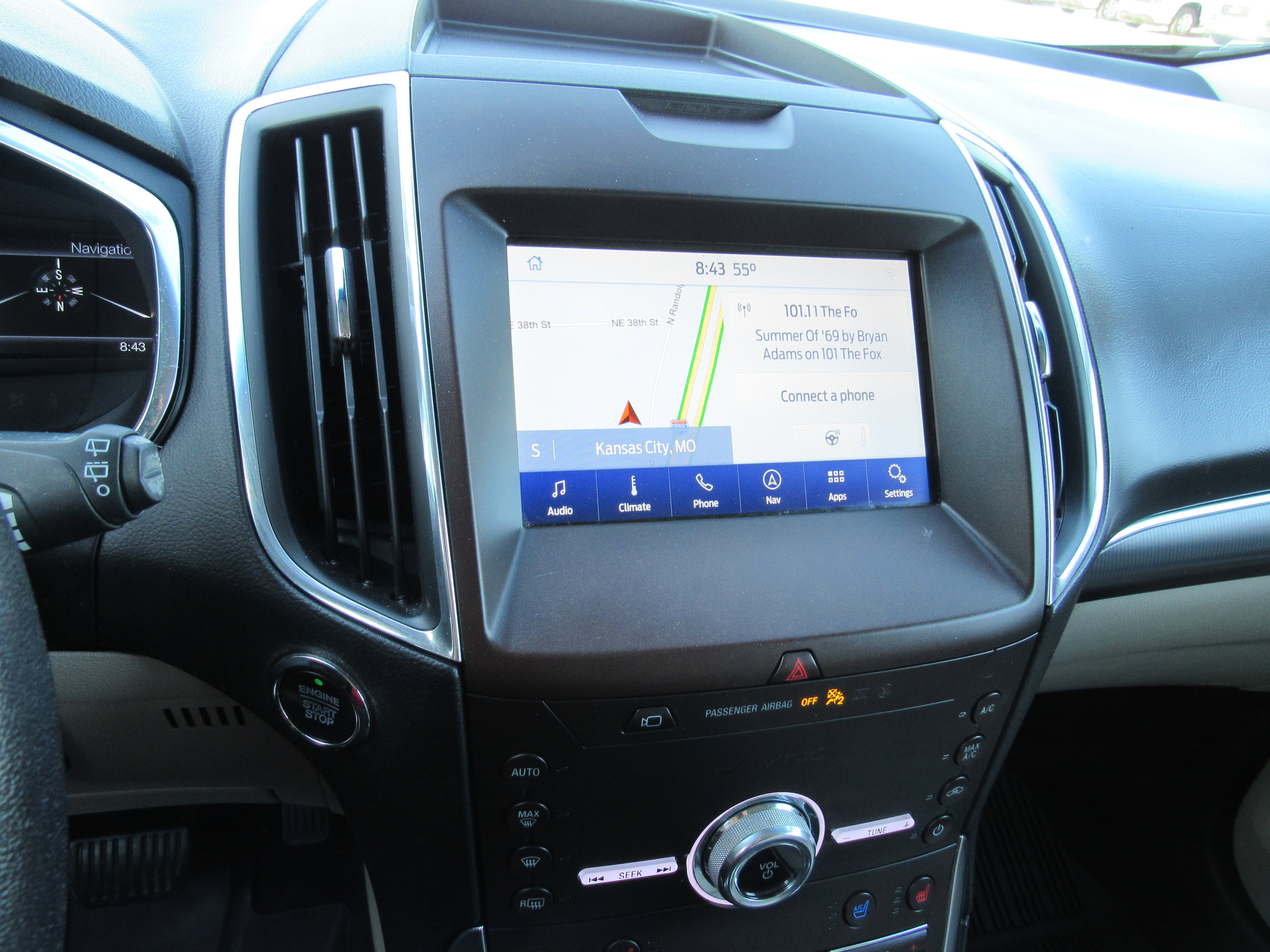2020 Ford Edge Titanium
