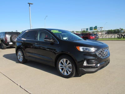 2020 Ford Edge Titanium