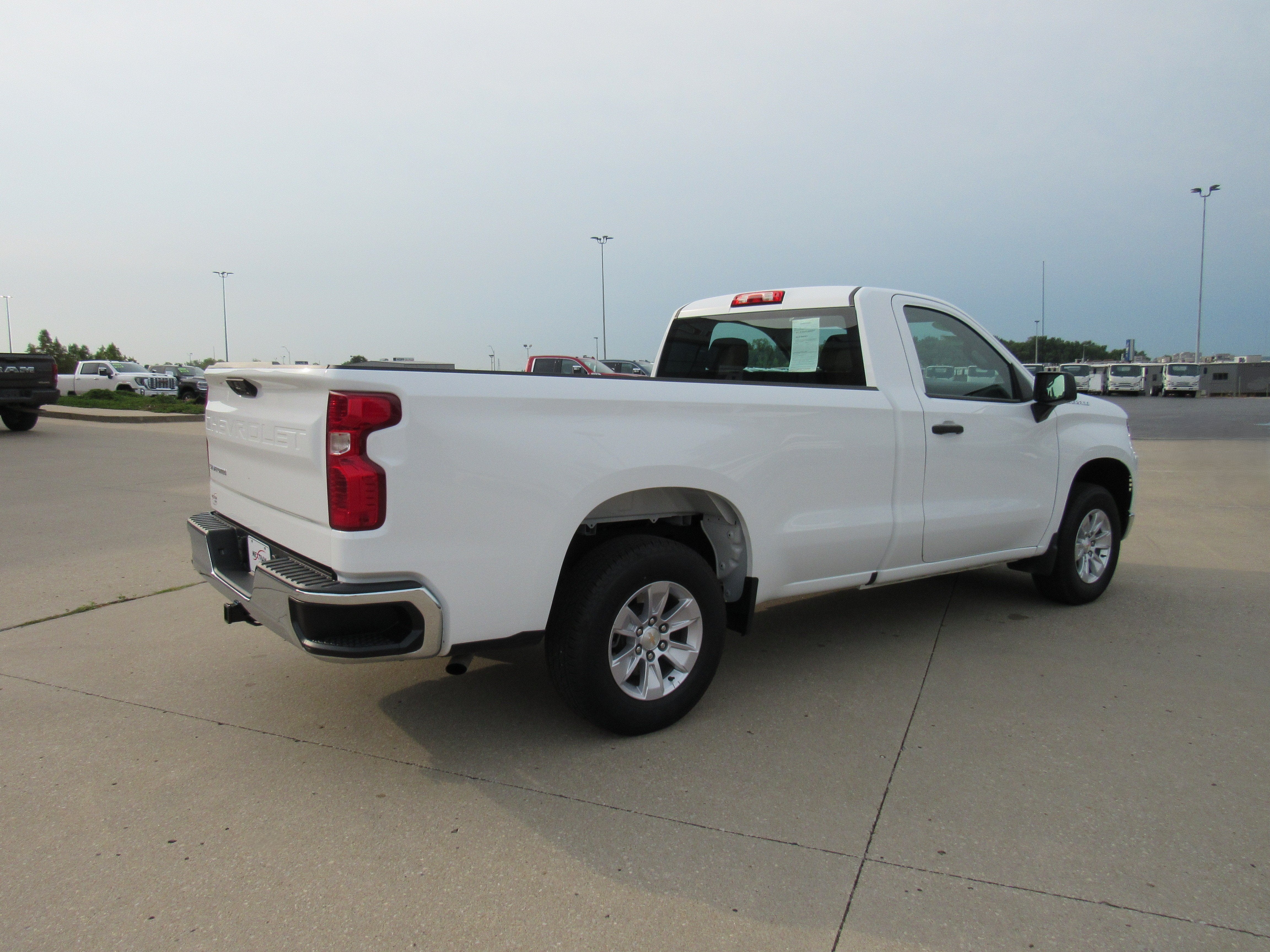 2025 Chevrolet Silverado 1500 WT