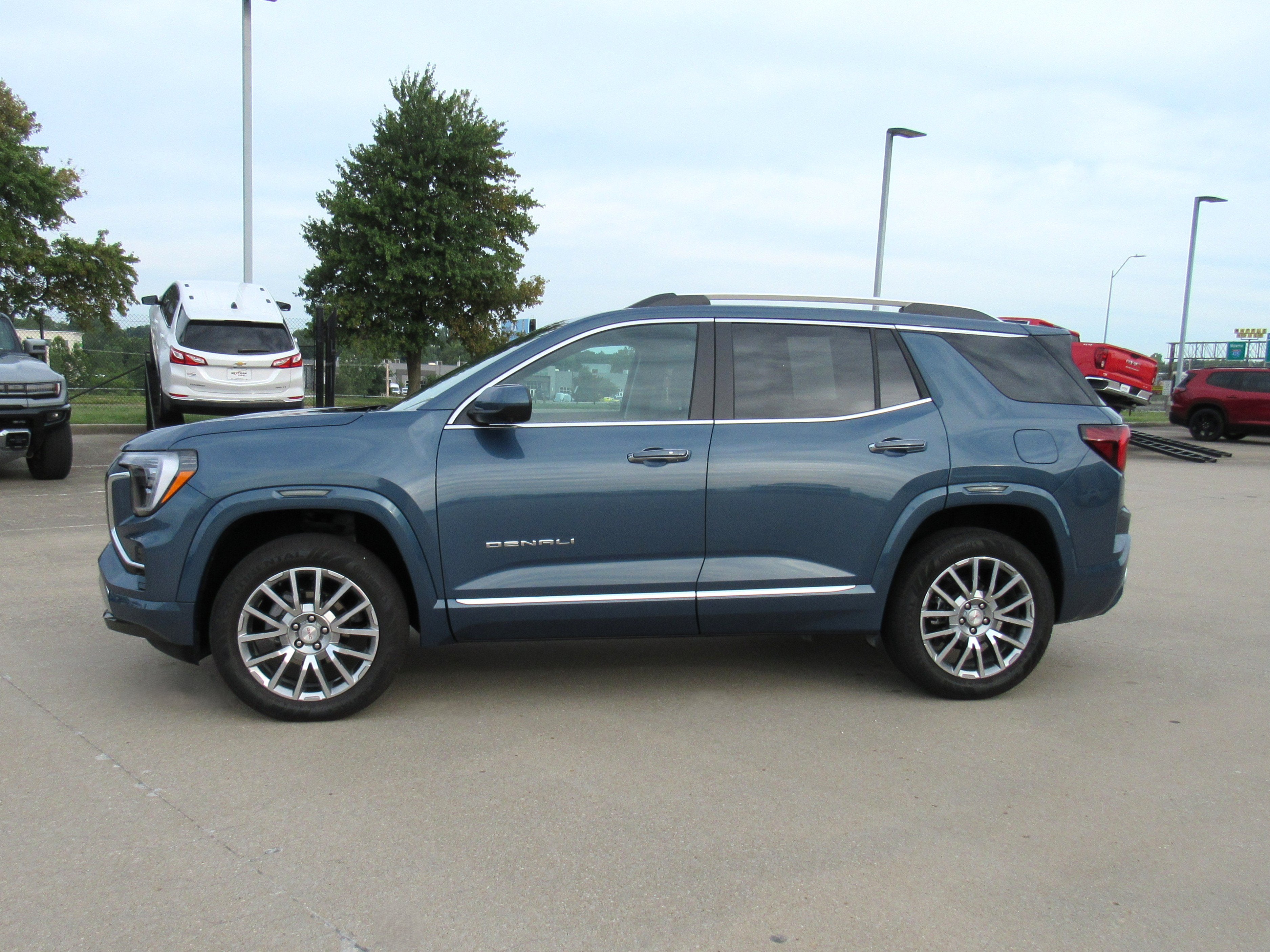 Used 2026 GMC Terrain Denali with VIN 3GKALZEG5TL323106 for sale in Kansas City
