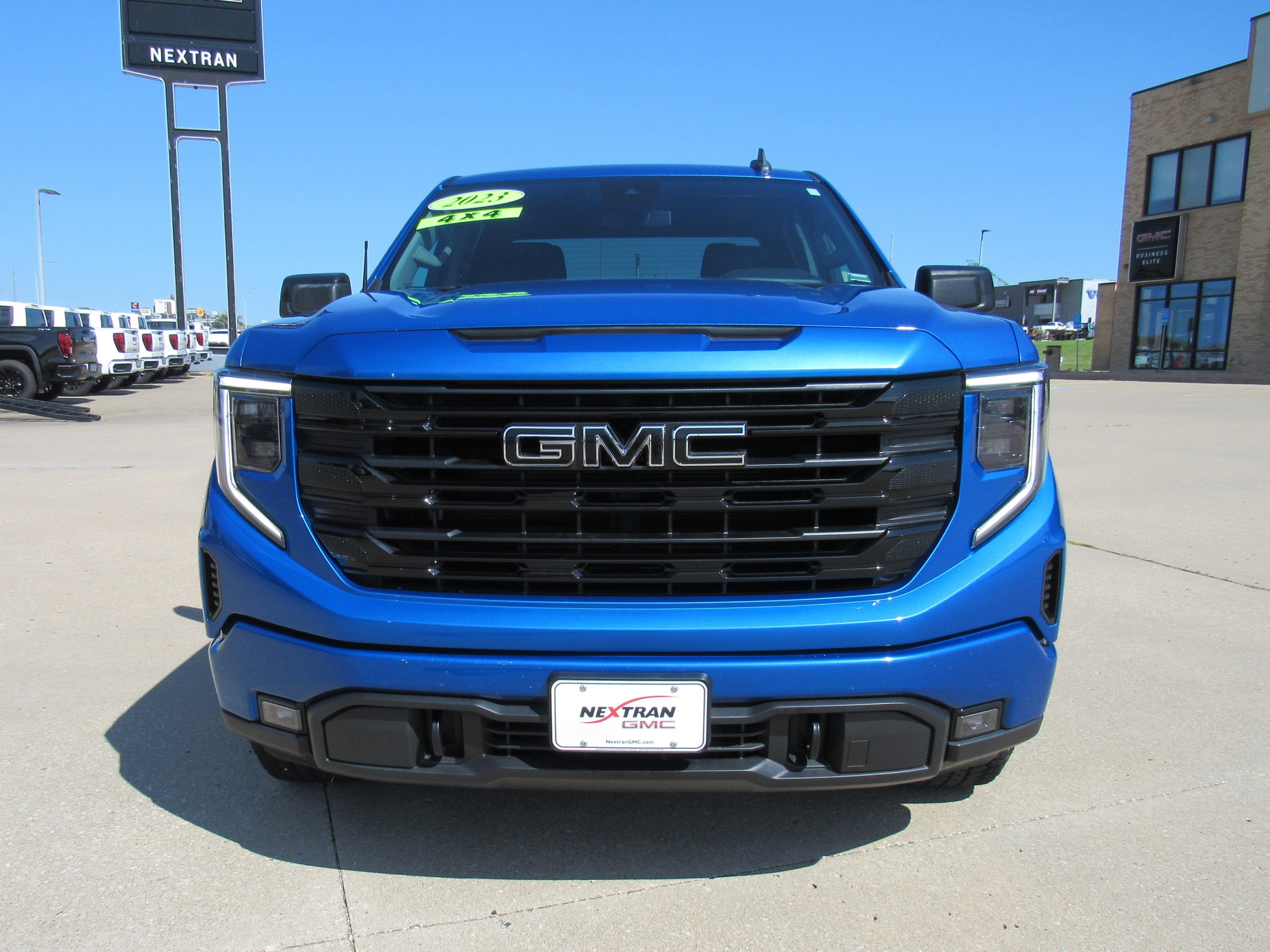 2023 GMC Sierra 1500 Elevation
