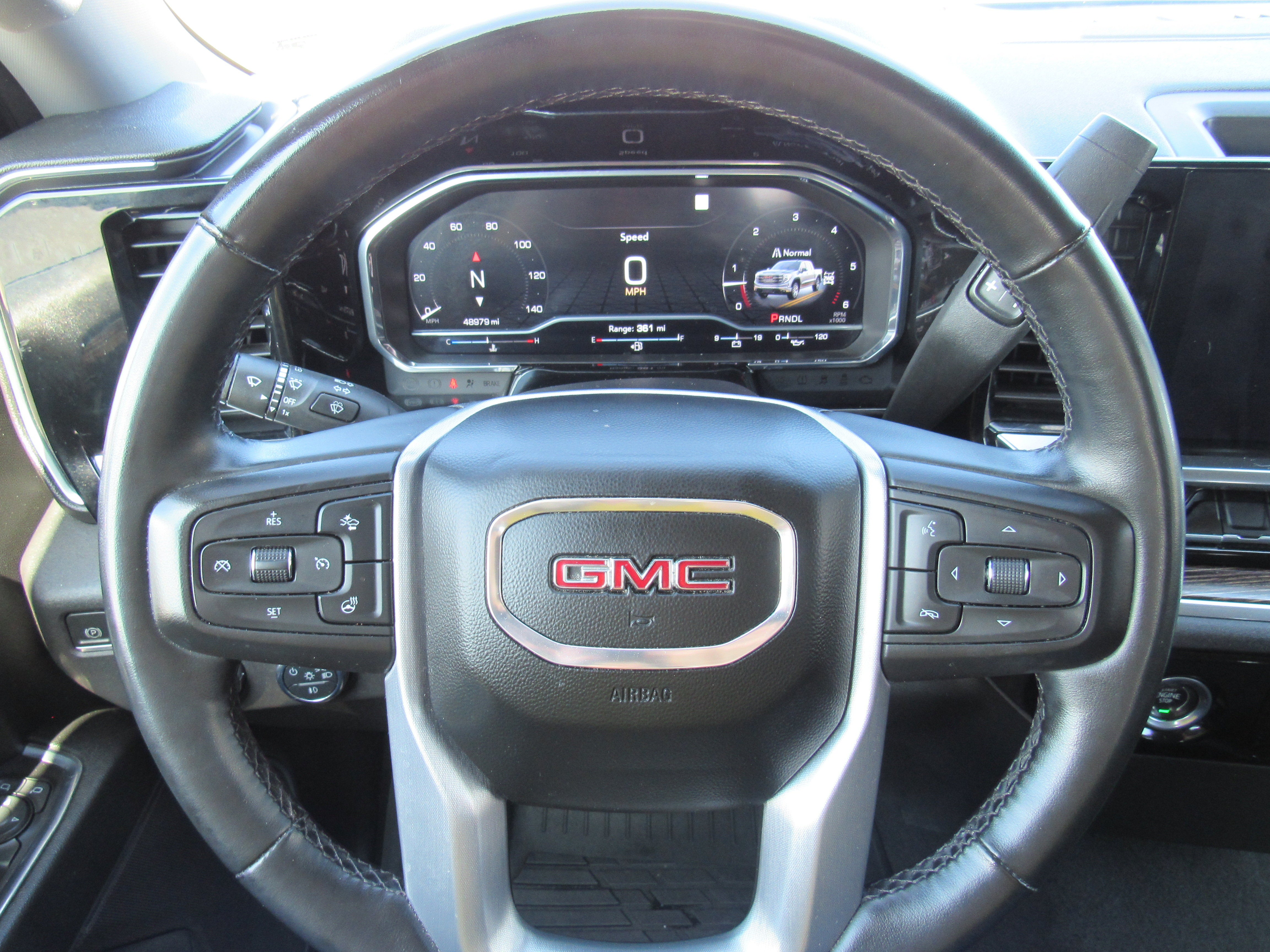 2023 GMC Sierra 1500 Elevation