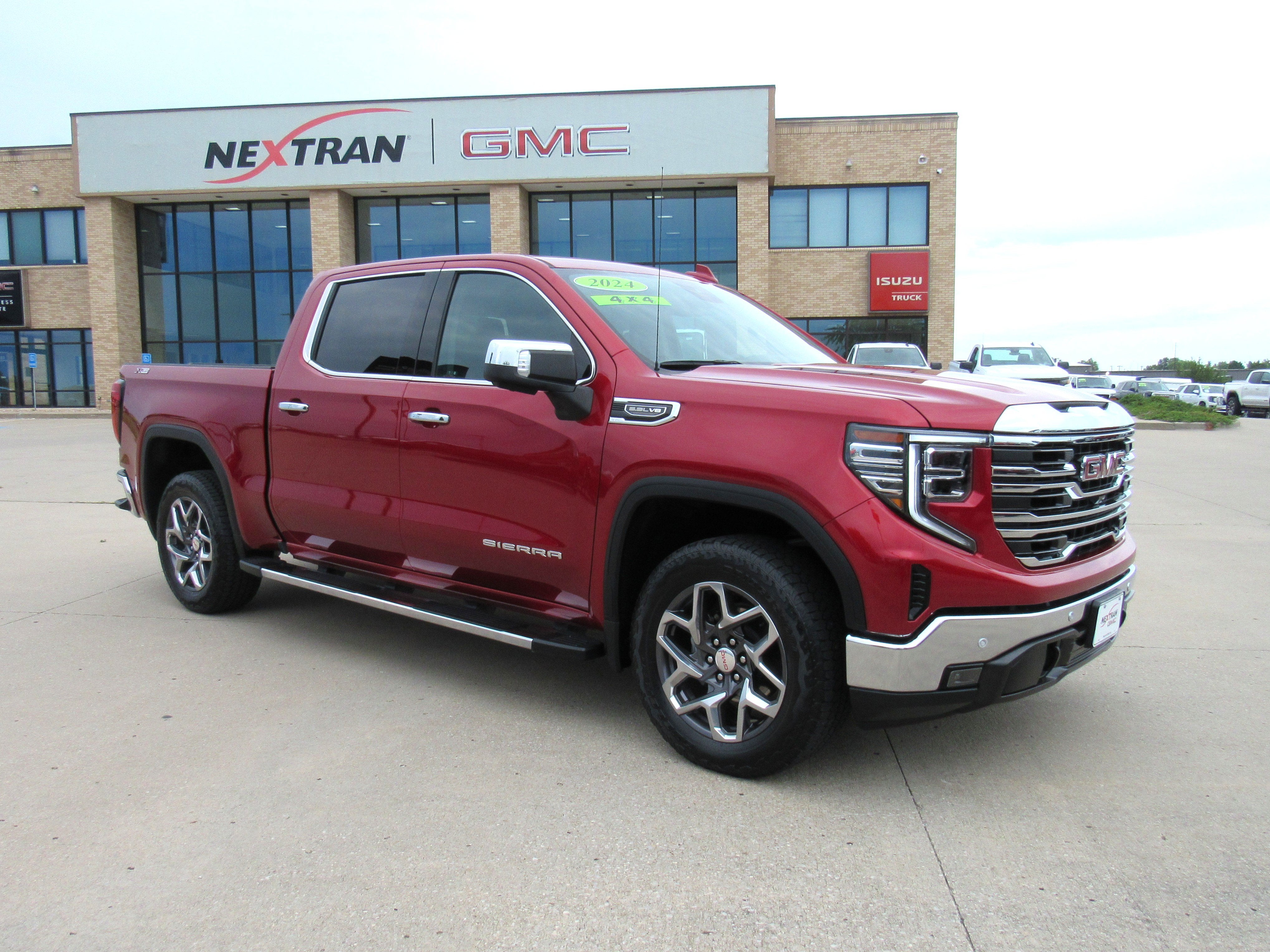 2024 GMC Sierra 1500 SLT