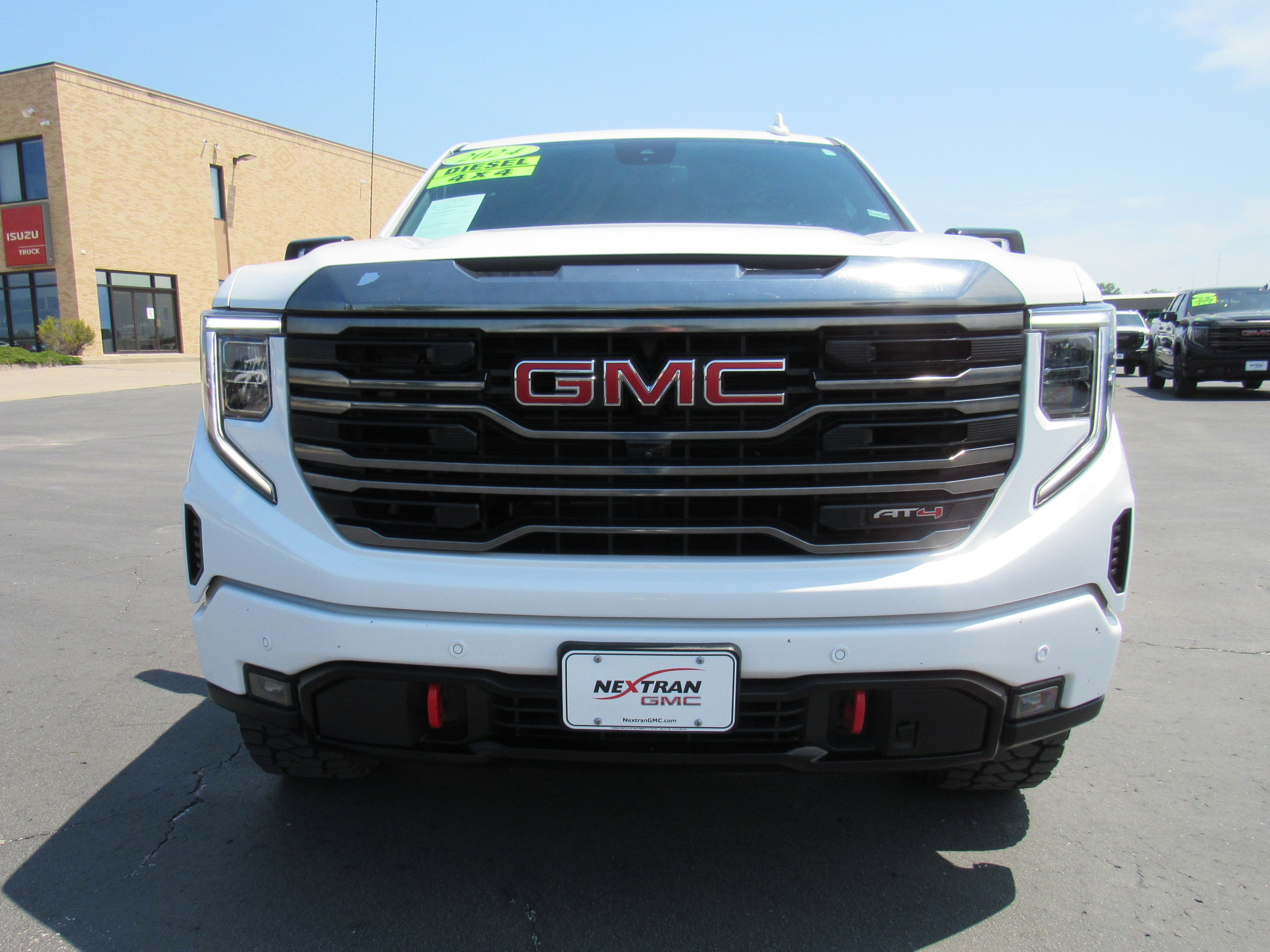2024 GMC Sierra 1500 AT4