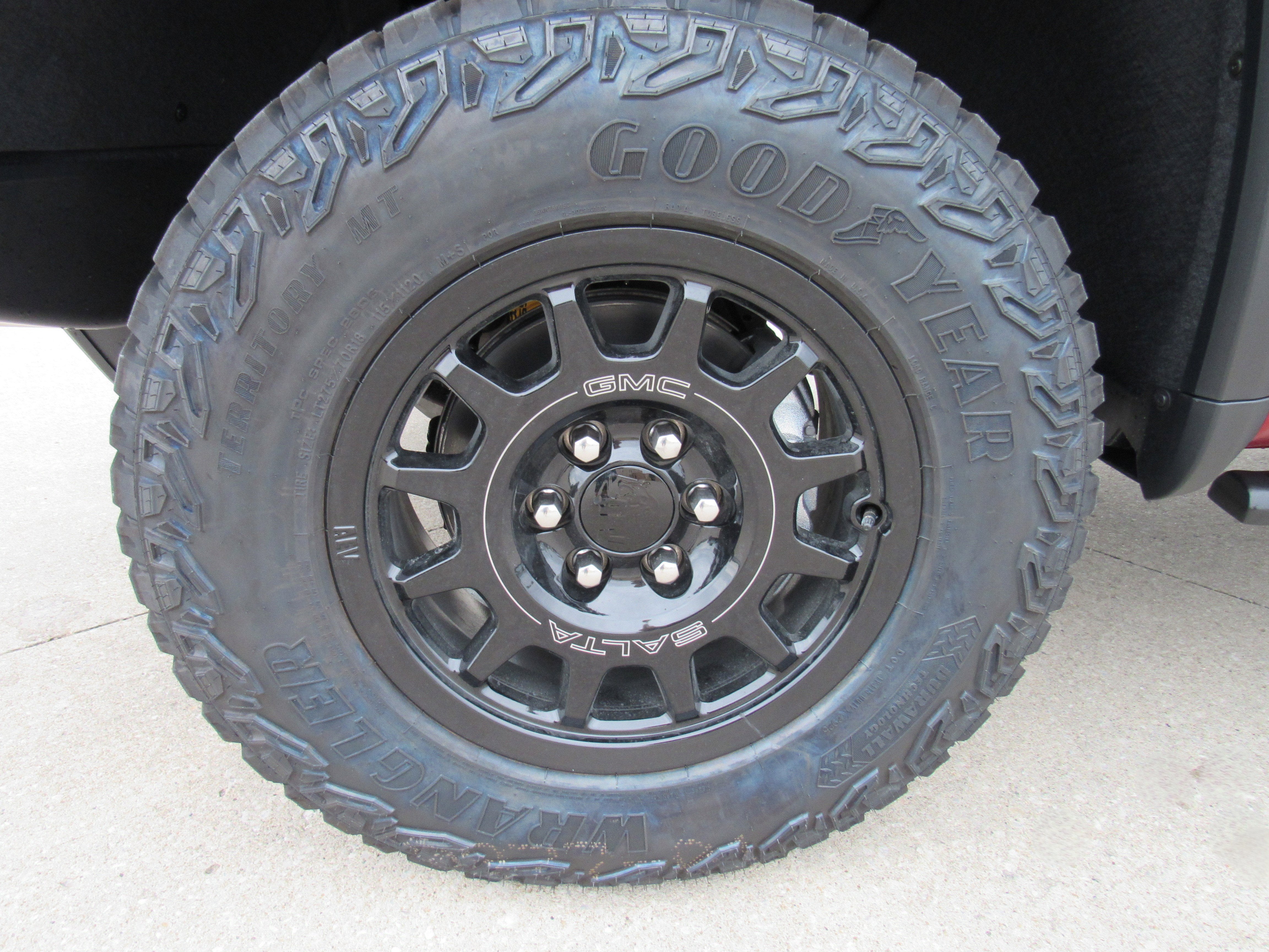 2026 GMC Sierra 1500 AT4X