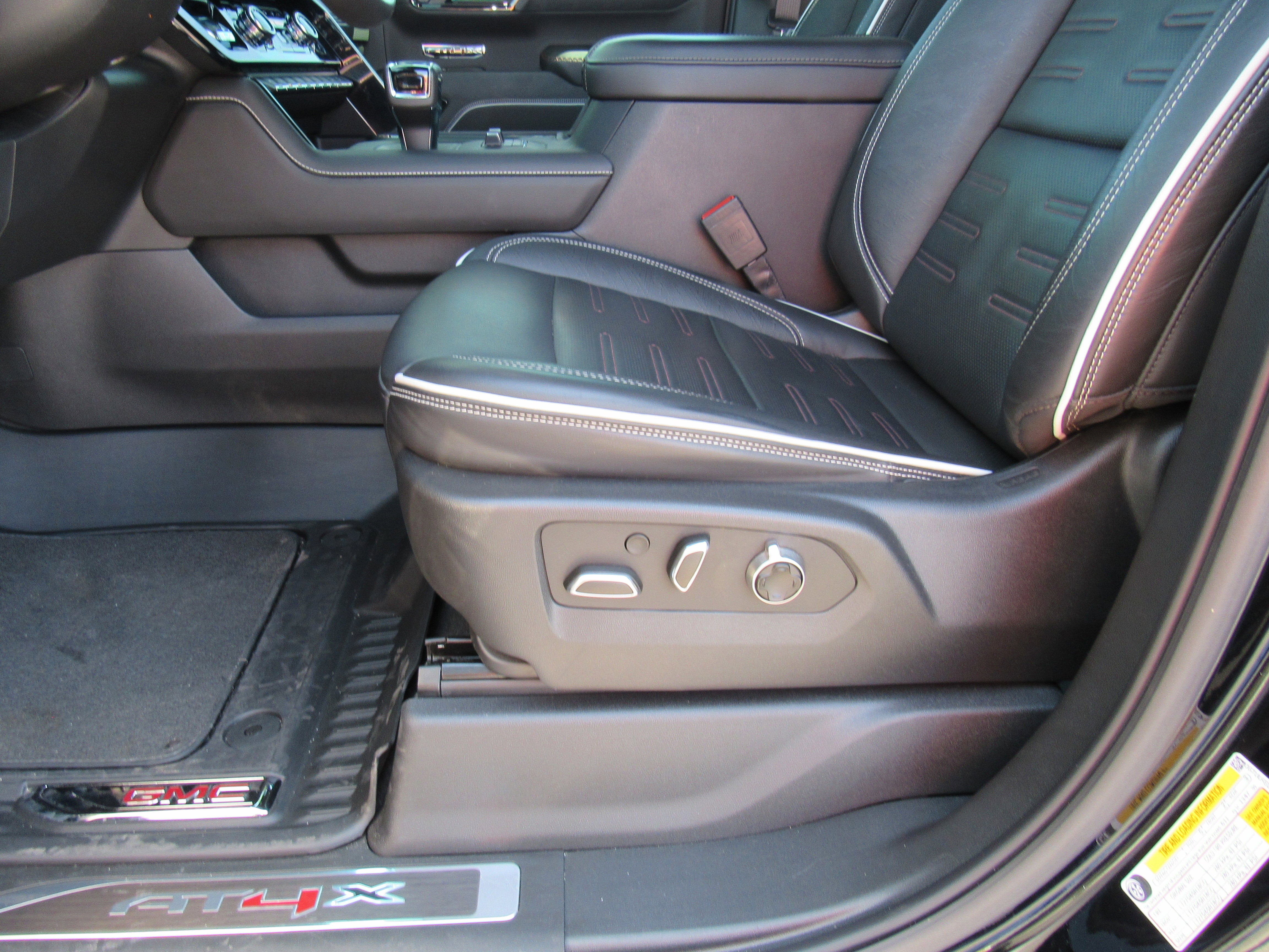 2022 GMC Sierra 1500 AT4X