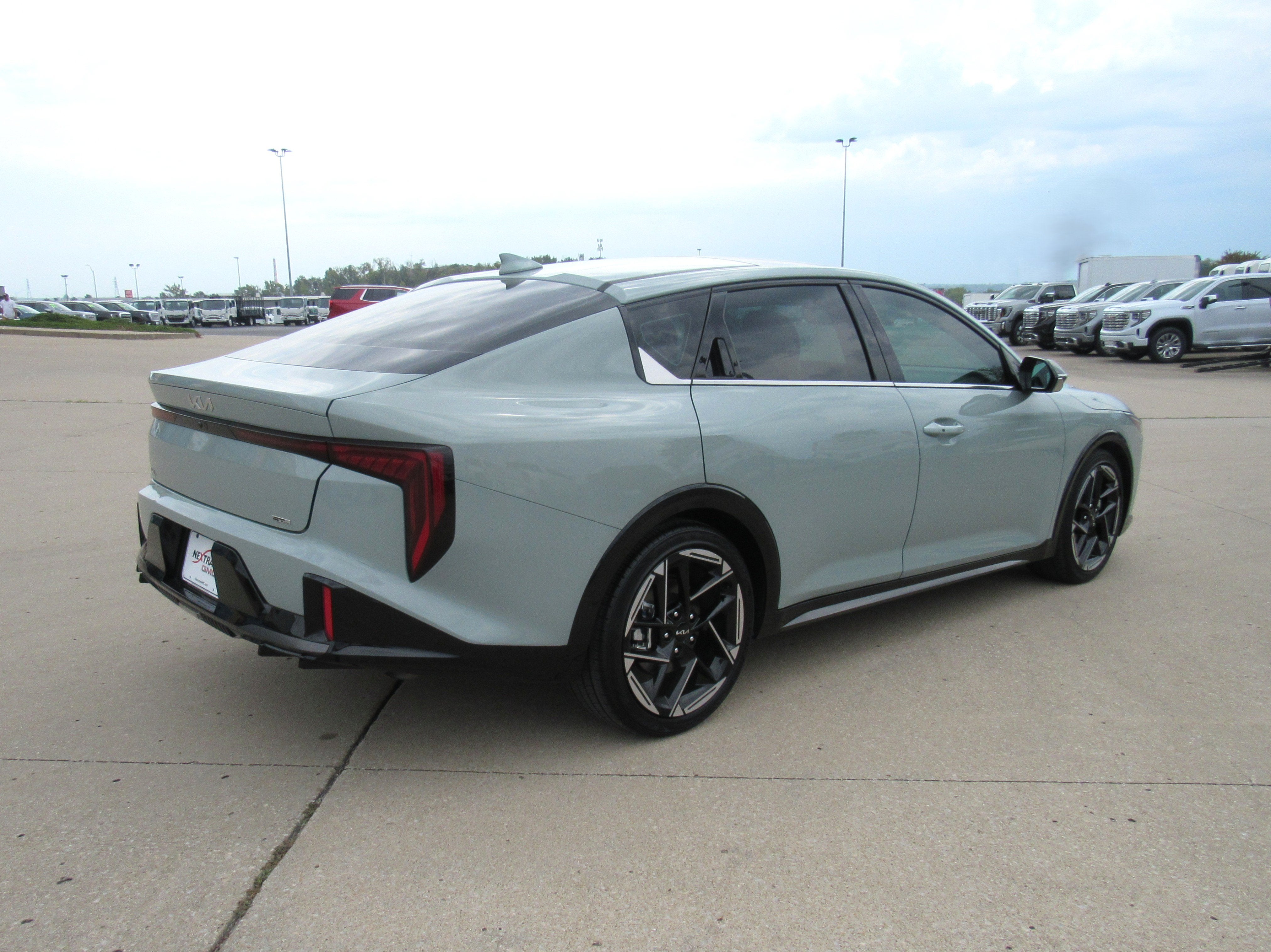 2025 Kia K4 GT-Line