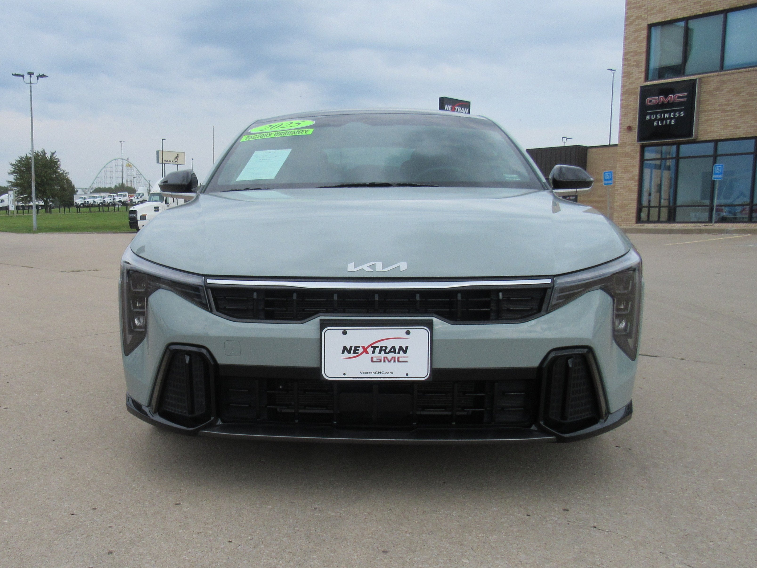 2025 Kia K4 GT-Line