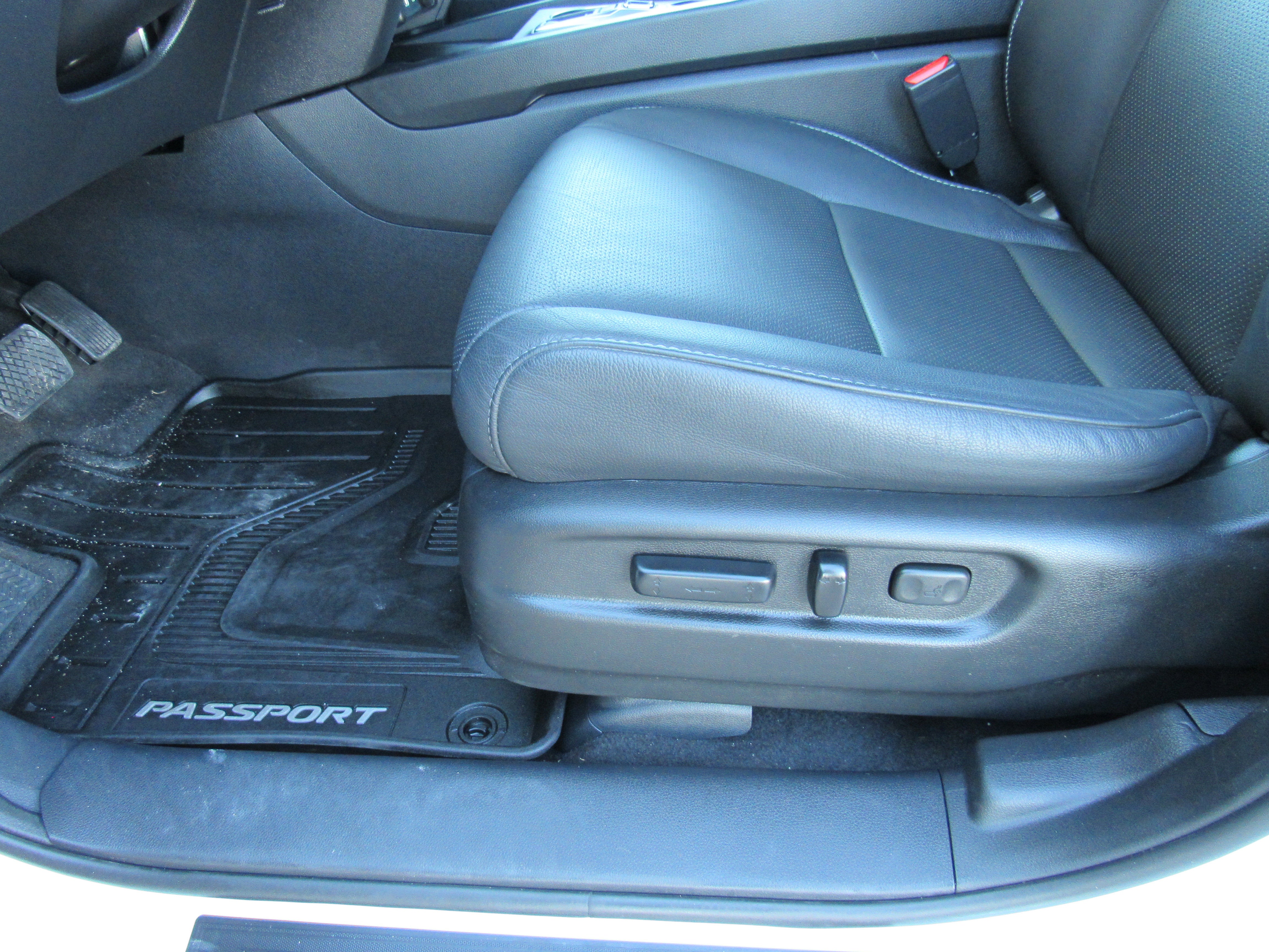 2025 Honda Passport AWD EX-L