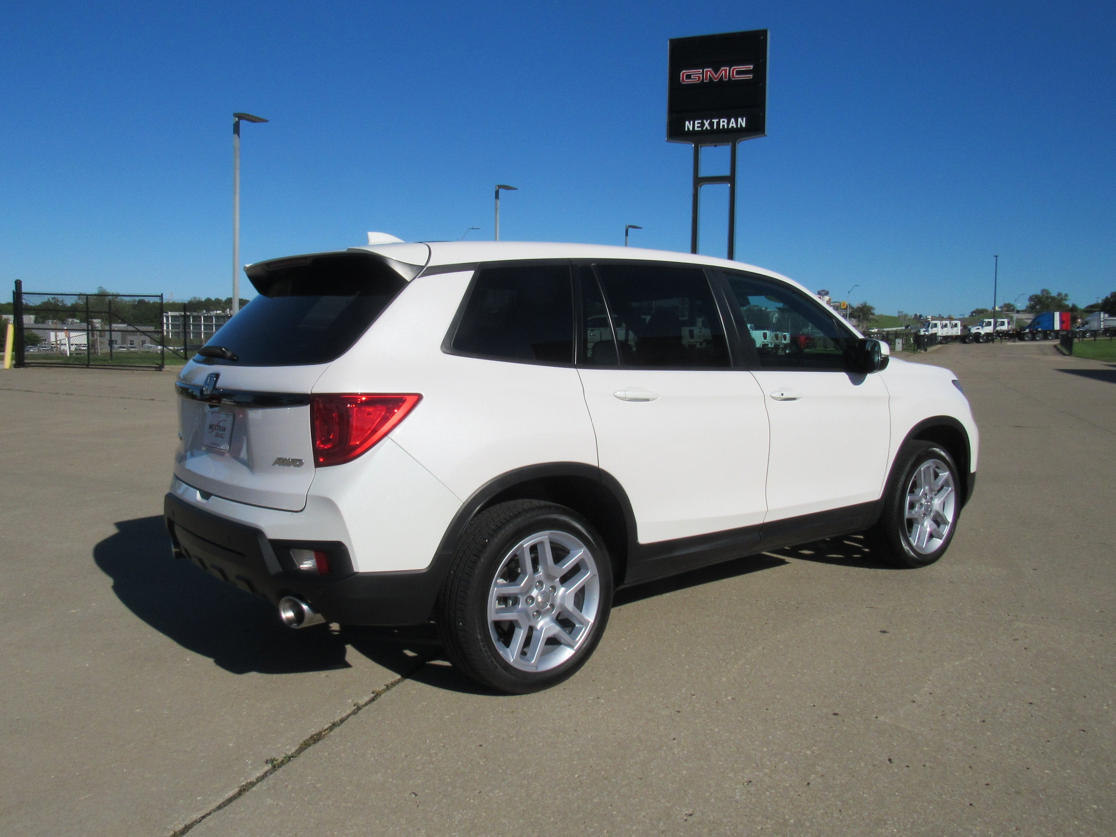 2025 Honda Passport AWD EX-L
