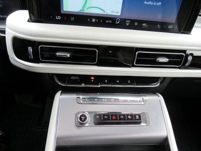 2025 Lincoln Aviator Premiere