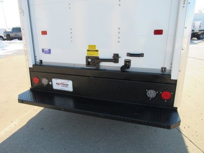 2025 GMC Savana Cutaway 3500 1WT