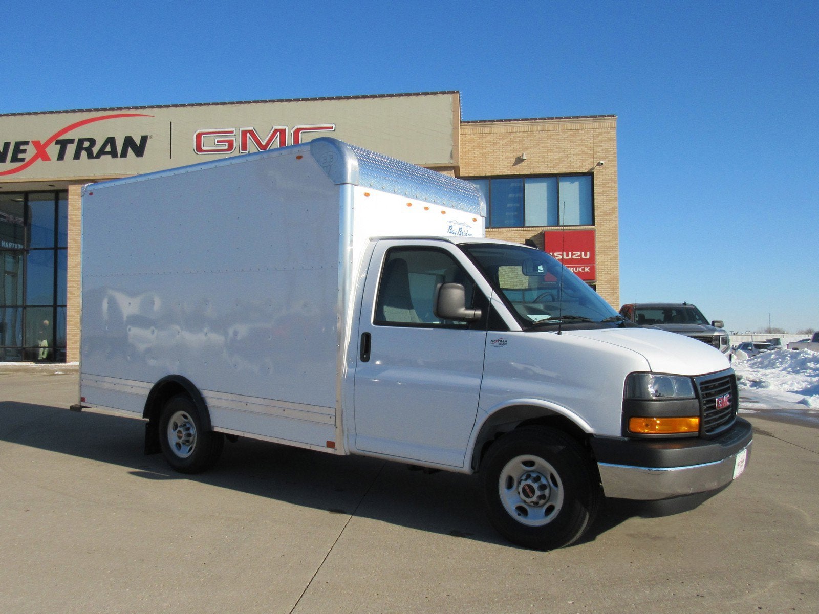 2025 GMC Savana Cutaway 3500 1WT