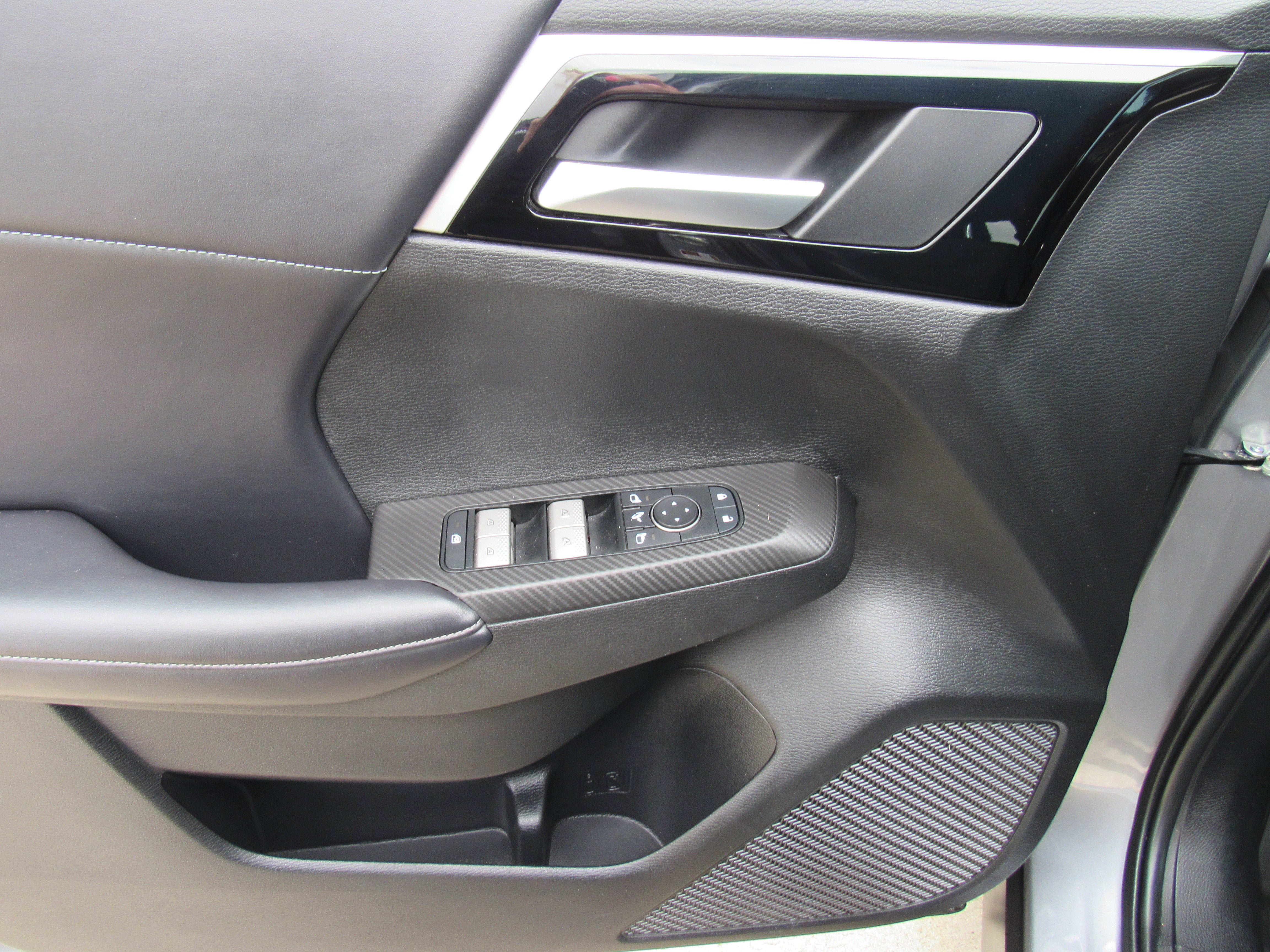 2024 Mitsubishi Outlander SE Black Edition S-AWC
