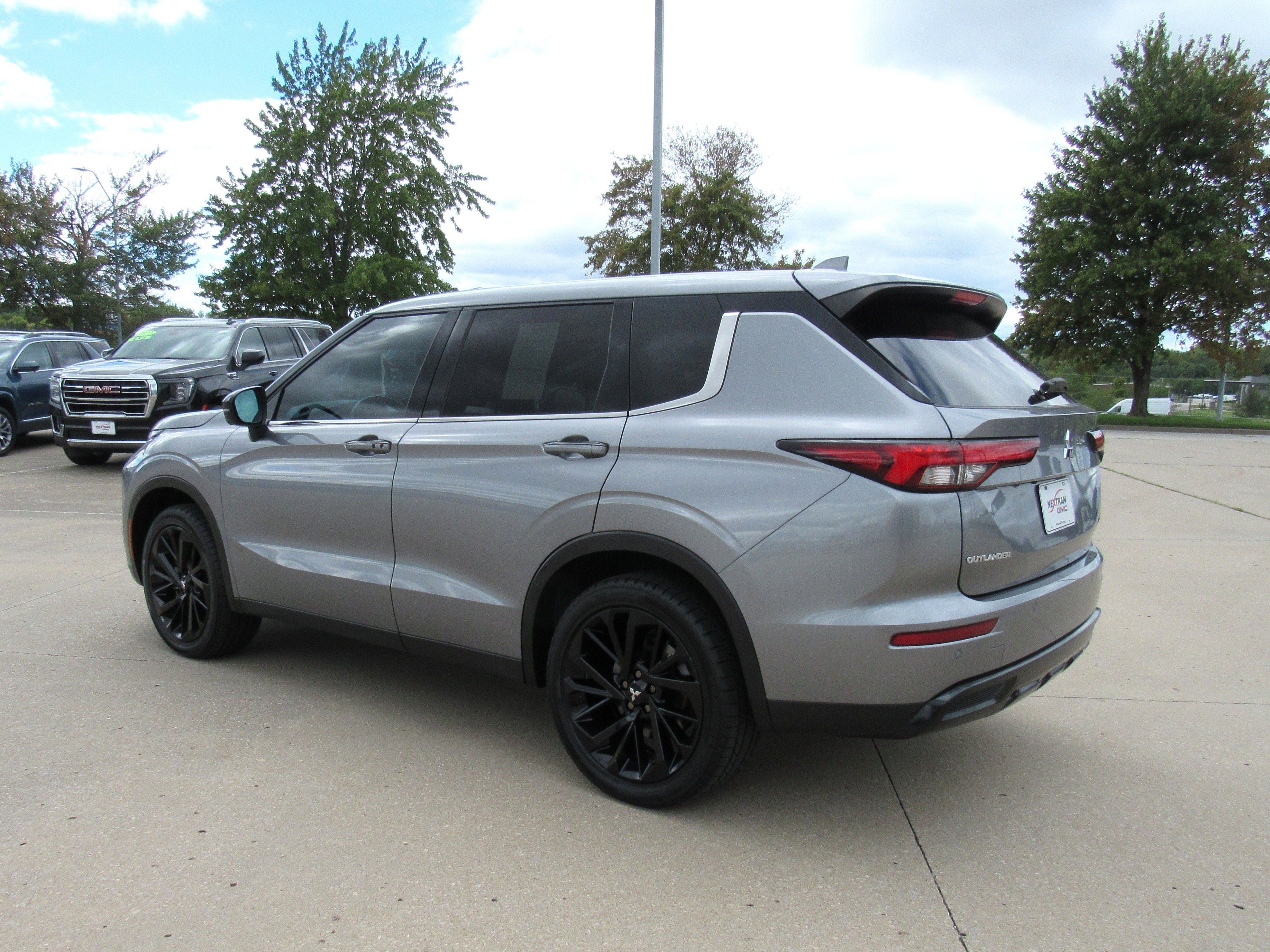 2024 Mitsubishi Outlander SE Black Edition S-AWC