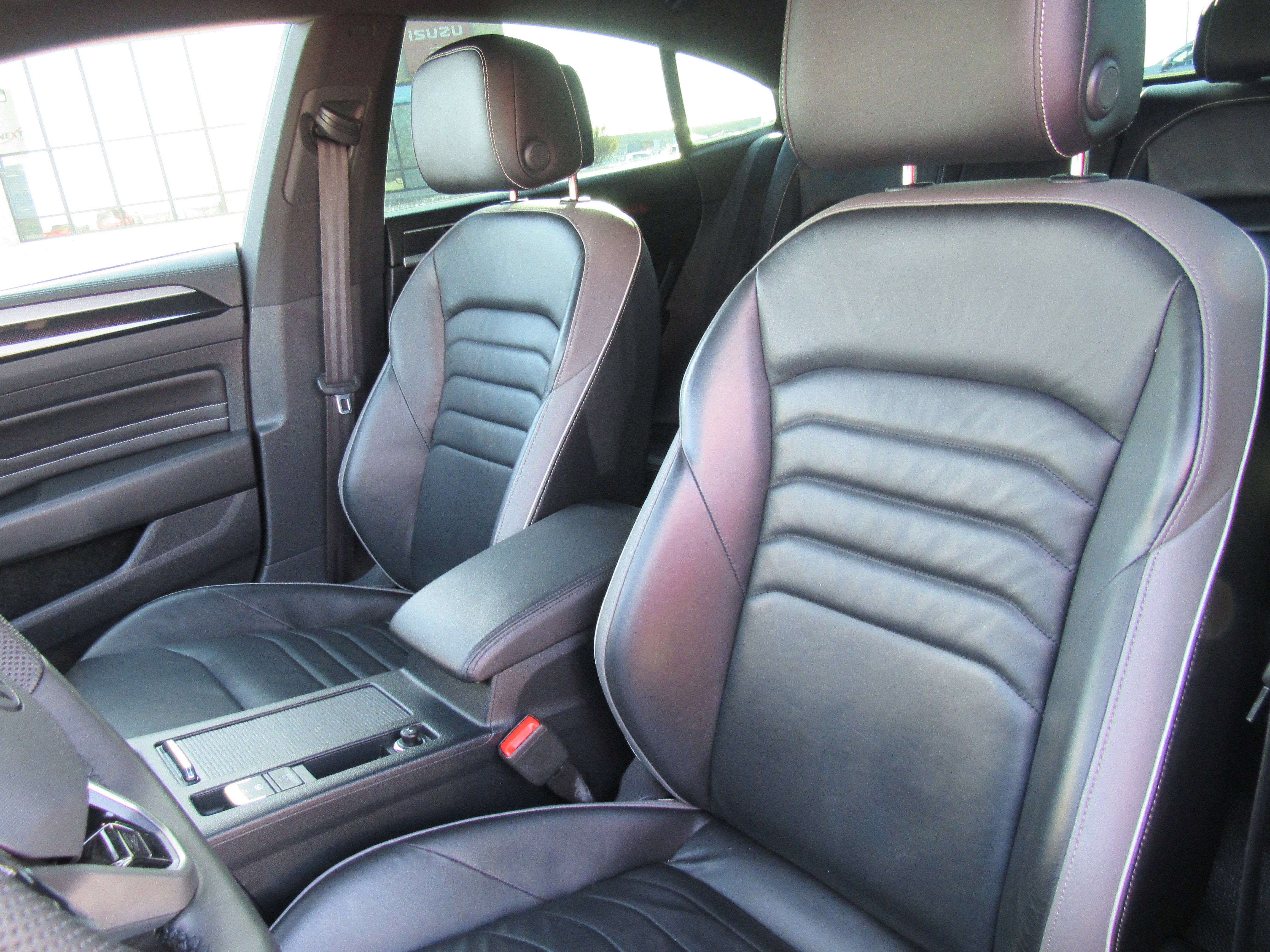 2022 Volkswagen Arteon SEL R-Line